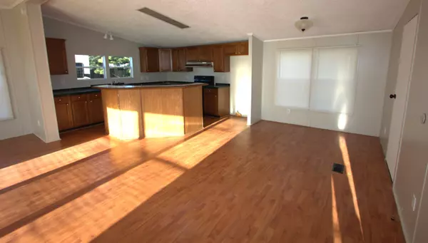 Lumberton, TX 77657-0570,6575 Orchid