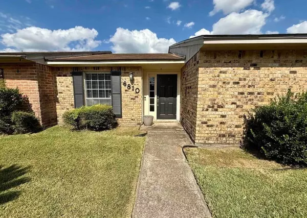 Beaumont, TX 77706,6810 Marshall place
