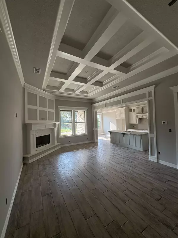 Beaumont, TX 77713,155 MOORE