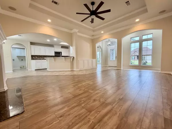 Orange, TX 77630-2646,735 Jacob Circle