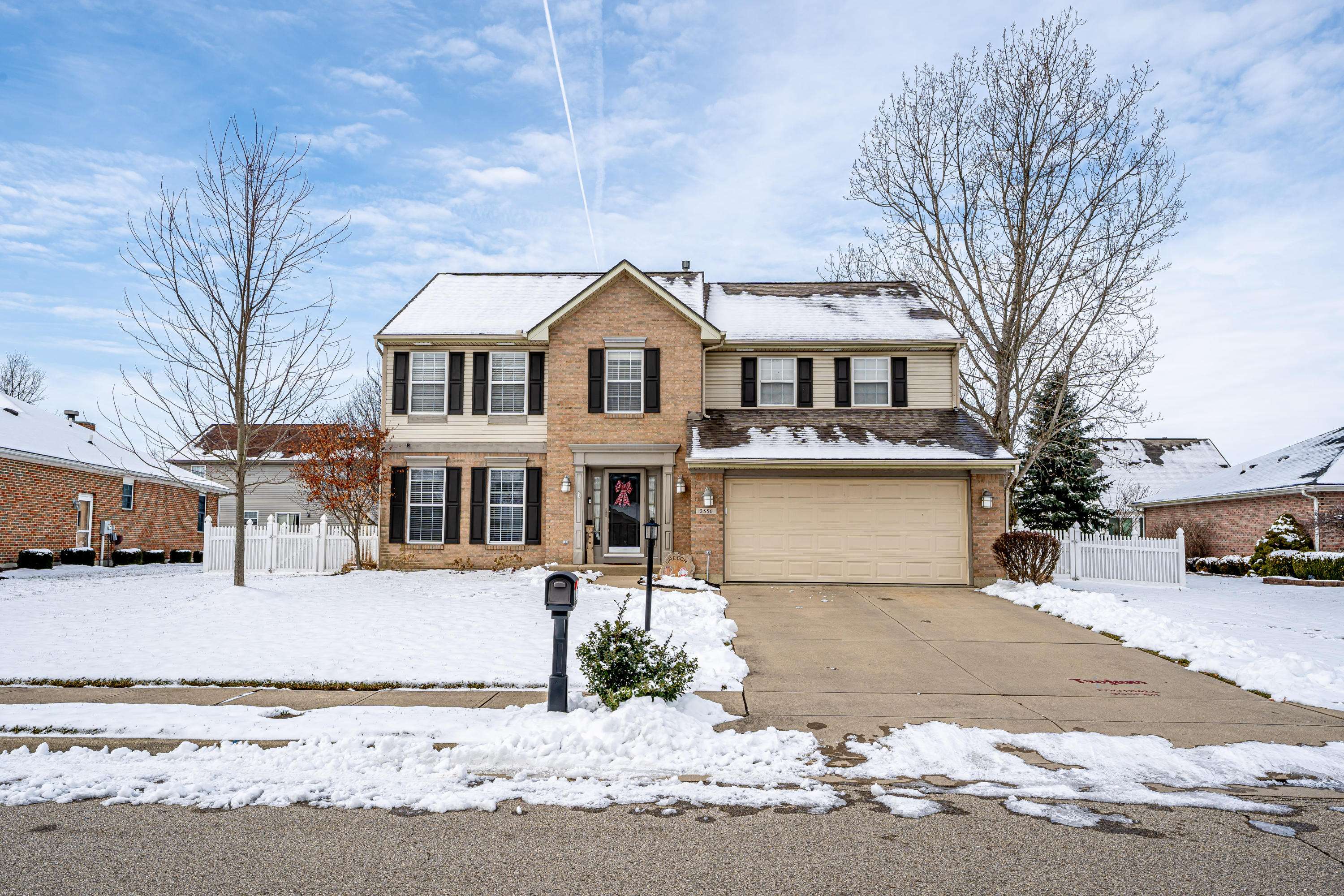 2556 Worthington Drive, Troy, OH 45373