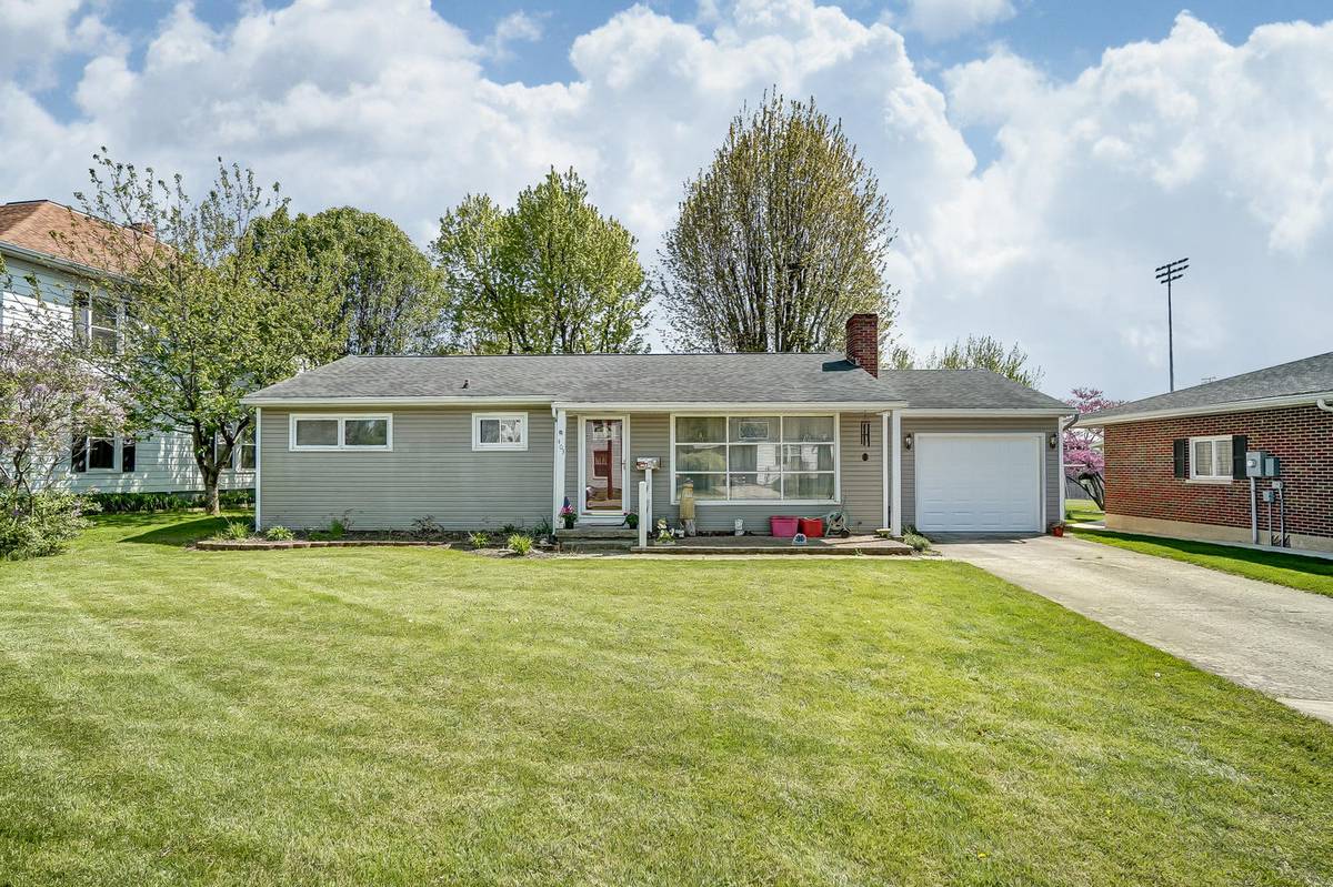 Wapakoneta, OH 45895,403 Glynwood Road