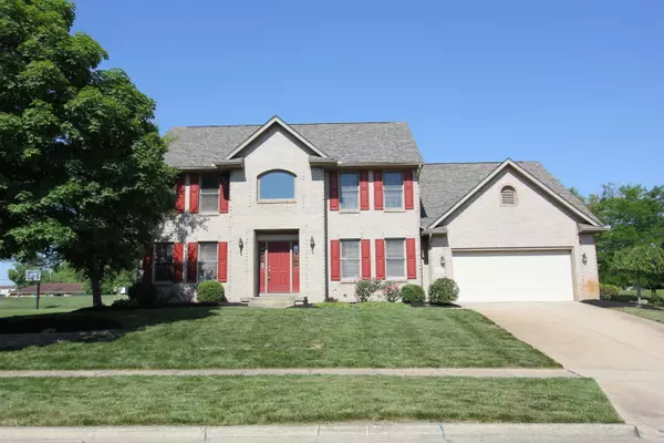 1233 Woodland Meadows Drive, Vandalia, OH 45377