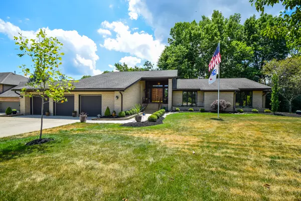 595 Tallow Tree Way, Tipp City, OH 45371