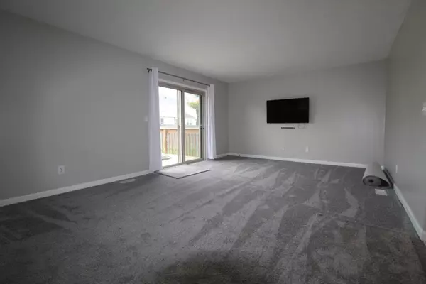 Columbus, OH 43207,276 Harland Drive