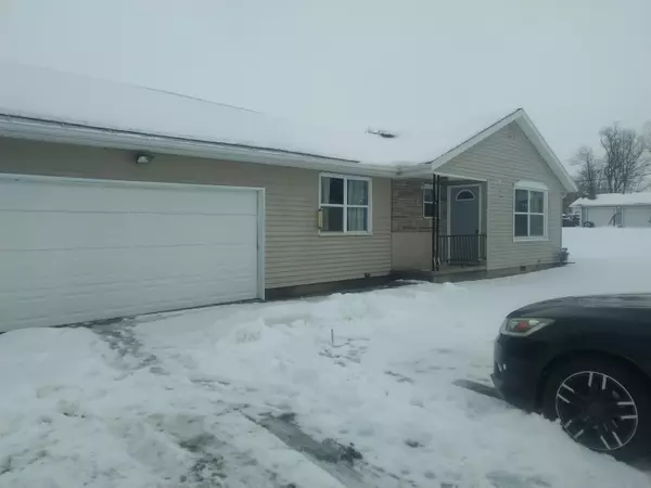 De Graff, OH 43318,402 N Main Street