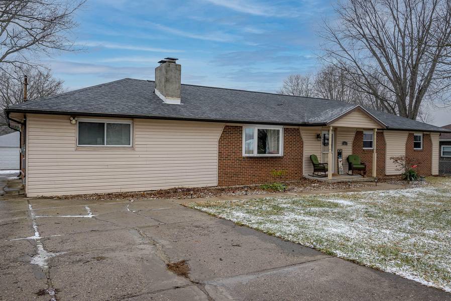 5075 Twitchell Road, Springfield, OH 45502