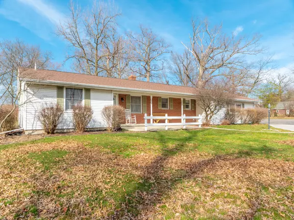 832 Glynwood Road, Wapakoneta, OH 45895