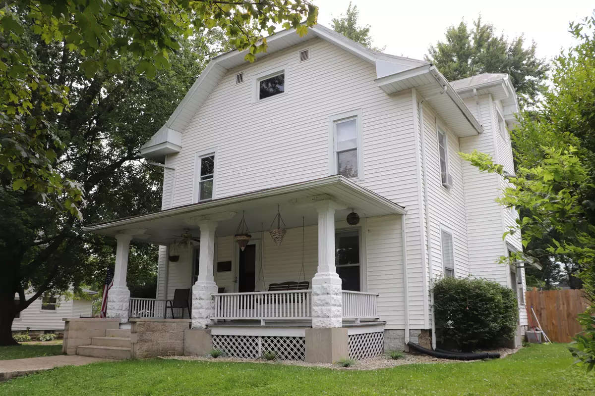 Belle Center, OH 43310,106 Walnut Street