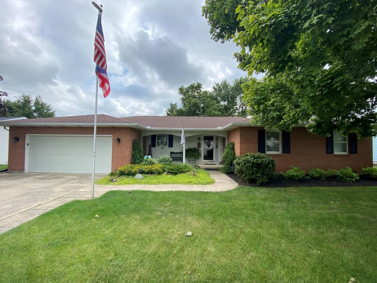 Wapakoneta, OH 45895,807 Helen Drive