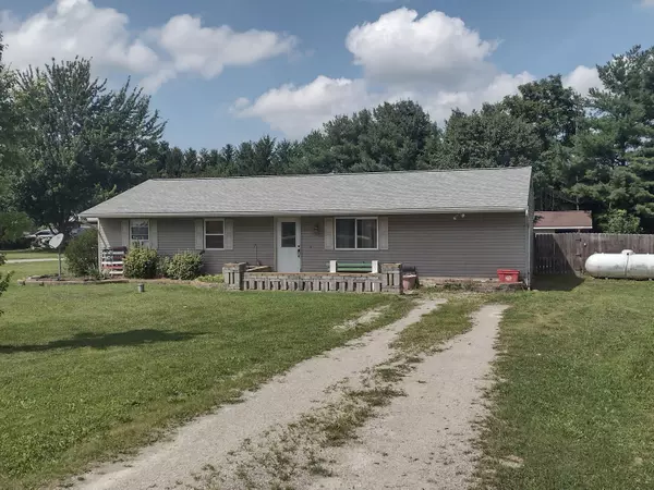 8475 State Route 185, Bradford, OH 45308