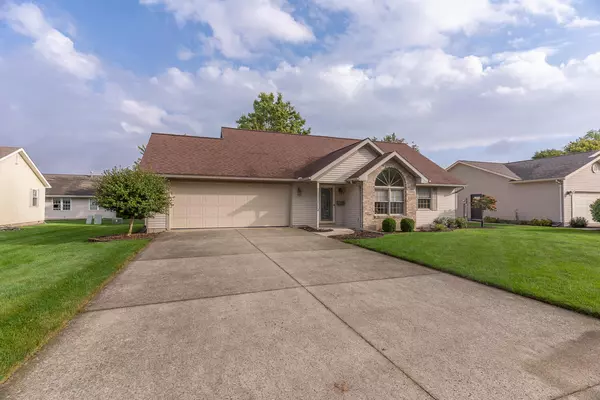 Wapakoneta, OH 45895,926 Primrose Drive