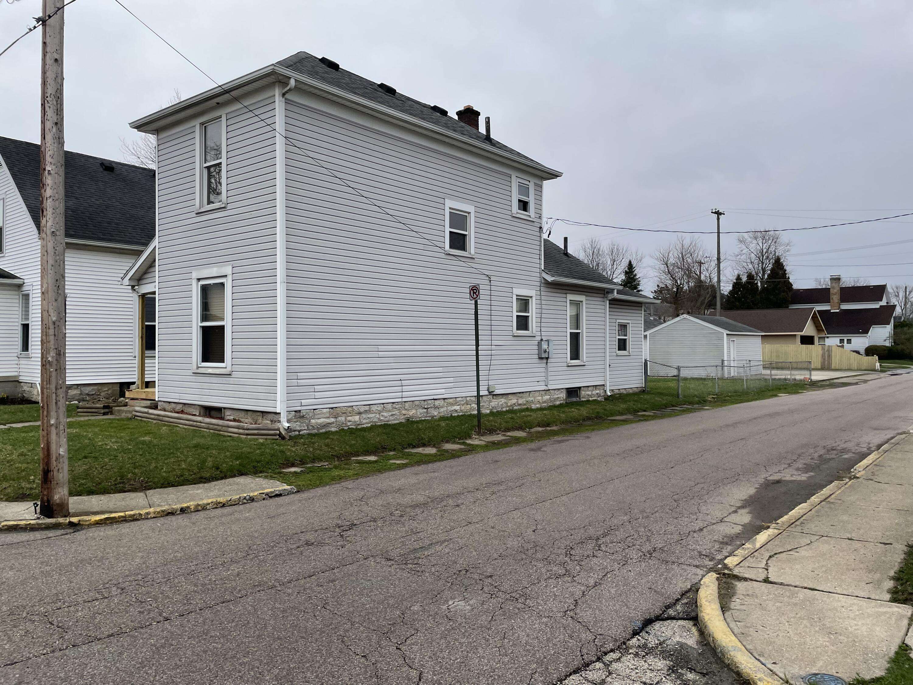 Piqua, OH 45356,465 Miami Street