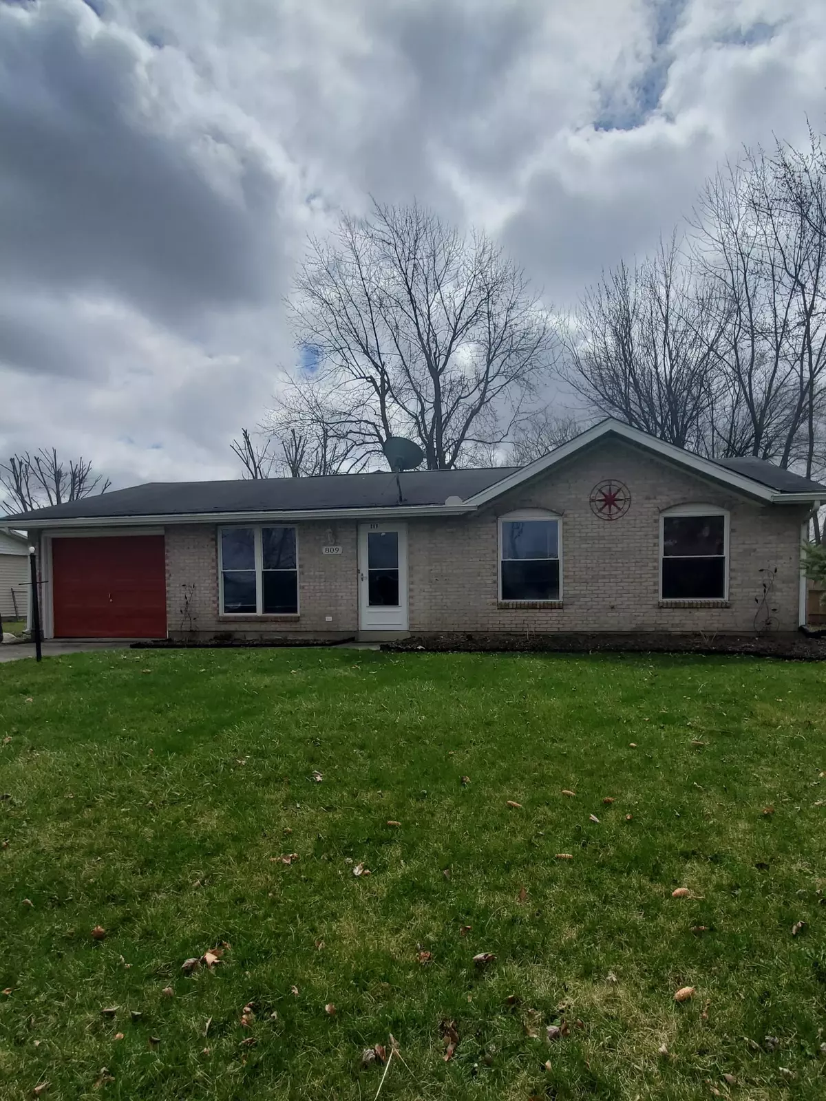 Wapakoneta, OH 45895,809 Magnolia Drive