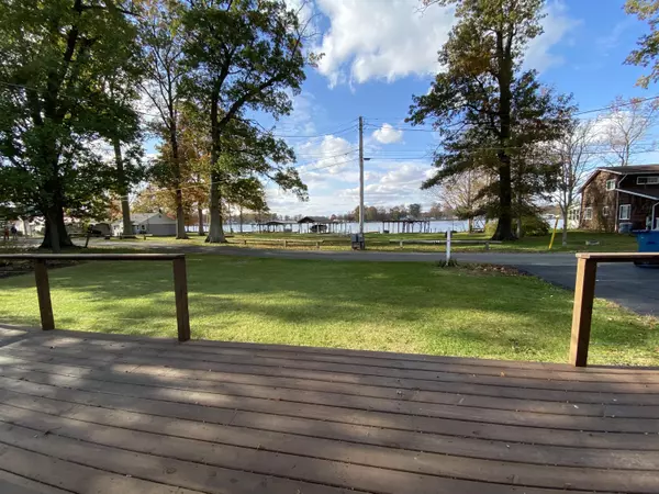 Belle Center, OH 43310,9798 Lake Breeze Drive