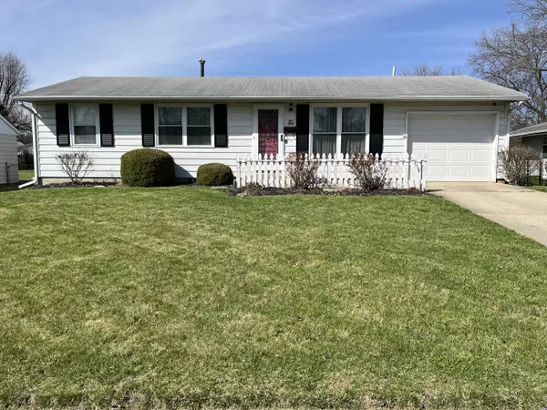 130 W Auburn Avenue, Springfield, OH 45506