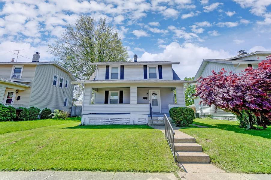 2225 Woodside Avenue, Springfield, OH 45503