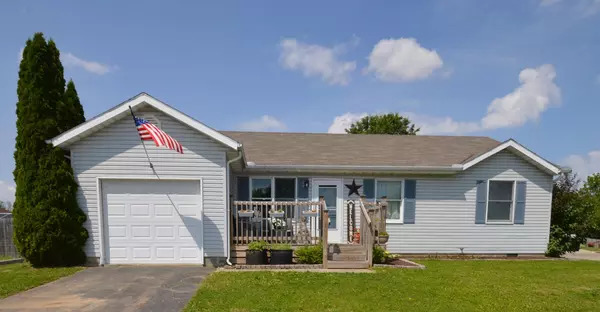 221 Berschet Drive, South Charleston, OH 45368