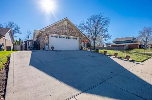 Dayton, OH 45424,6472 Prairie Creek Court