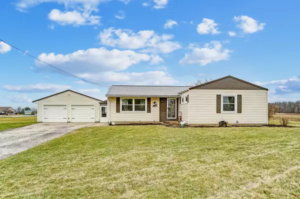 17295 Buckland Holden Road, Wapakoneta, OH 45895