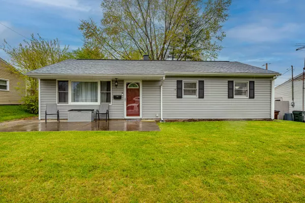 142 Ebony Lane, Fairborn, OH 45324