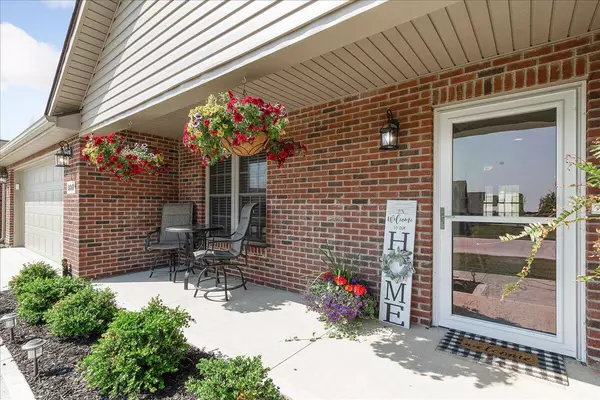 North Lewisburg, OH 43060,300 Coates Court #12