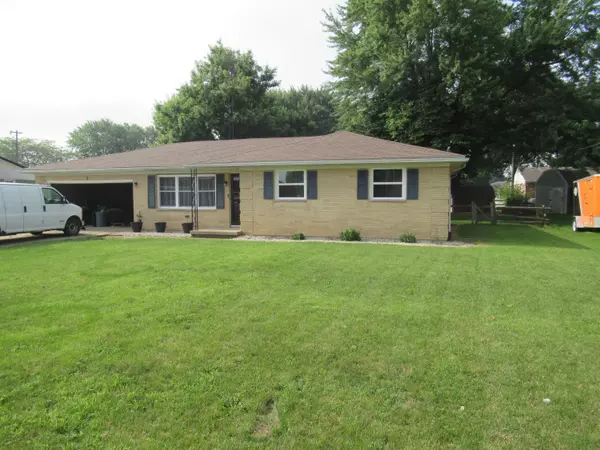 8 Greenmoor Drive, Arcanum, OH 45304