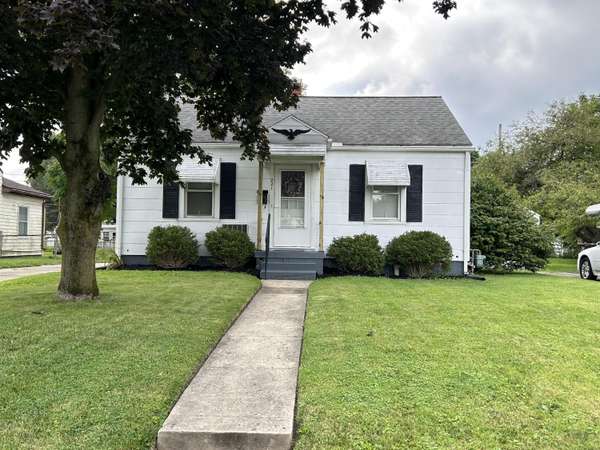 221 N Douglas Avenue,  Springfield,  OH 45503