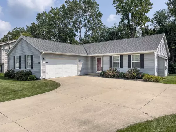 210 Lincoln Place, North Lewisburg, OH 43060