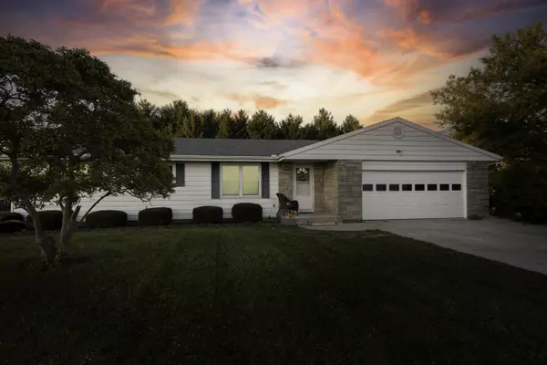 4201 Paulus Road, Houston, OH 45333