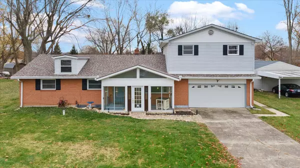 7 Schauer Circle,  Medway,  OH 45341