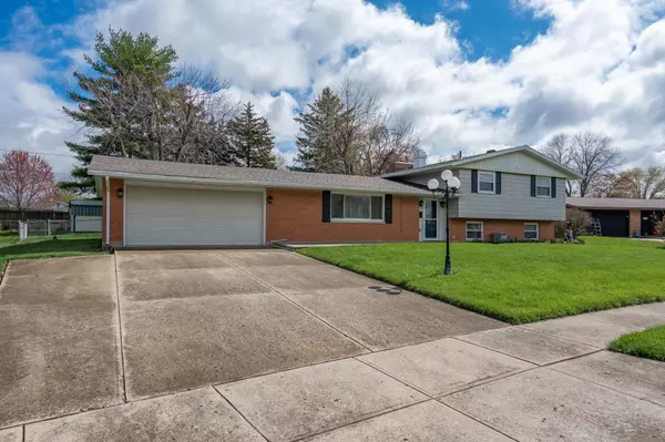 486 Coronado Drive, Fairborn, OH 45324