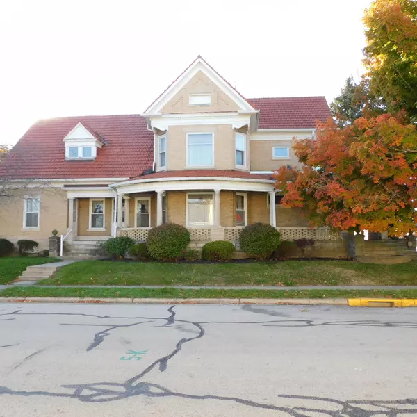 301 W Main Street, Anna, OH 45302