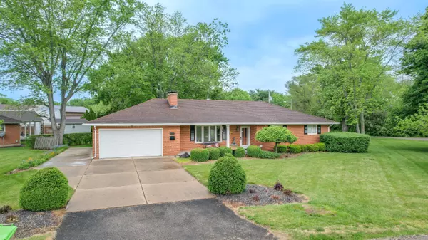 400 Mound Circle,  Enon,  OH 45323