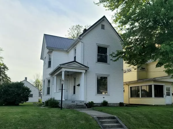 303 Defiance Street, Wapakoneta, OH 45895