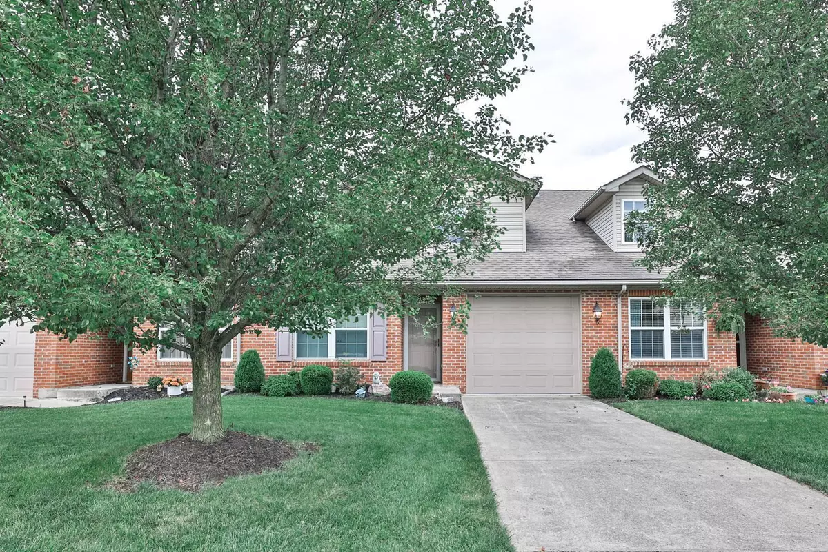 Englewood, OH 45322,23 Robinwood Court