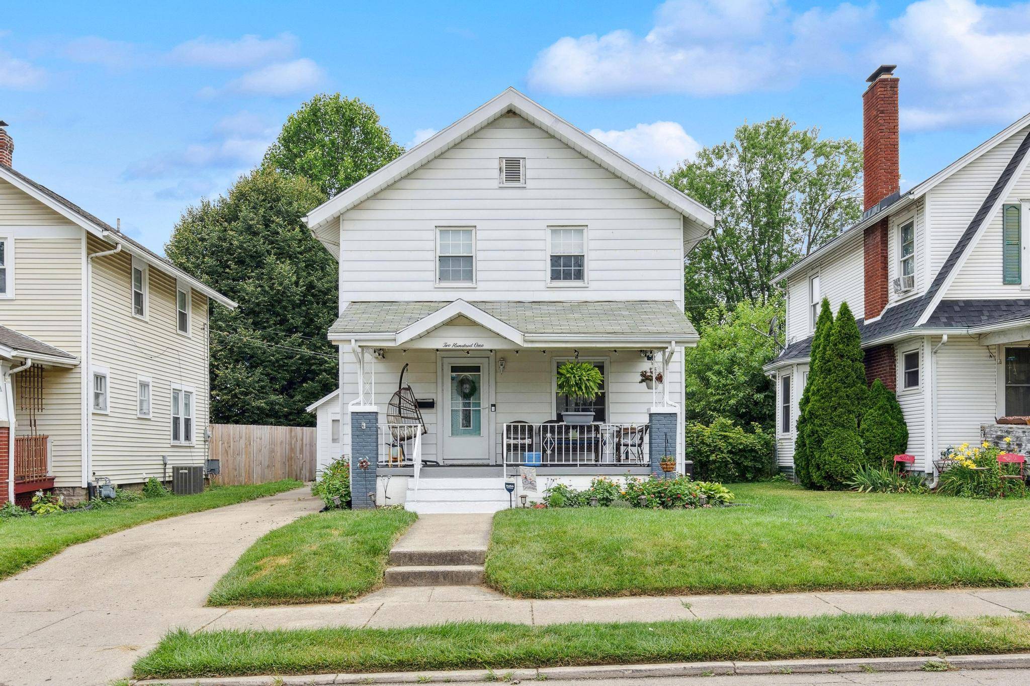 201 N Clairmont Avenue, Springfield, OH 45503