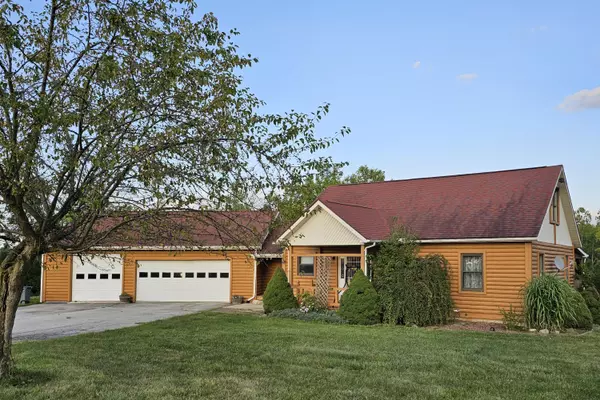 10571 Schenk Road, Sidney, OH 45365