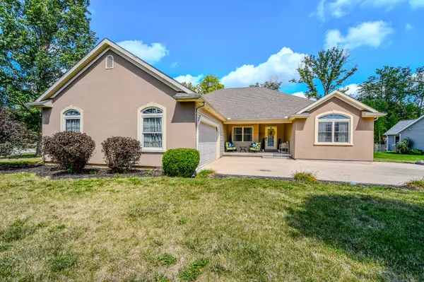 724 Briarwood Court, Cridersville, OH 45806