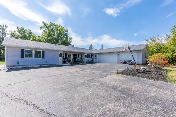 6070 Studebaker Road, Tipp City, OH 45371