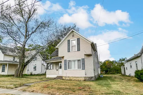 Wapakoneta, OH 45895,609 Maple Street