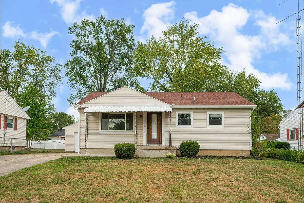 Sidney, OH 45365,136 W Robinwood Street