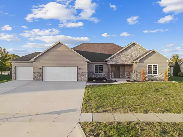 9588 Augusta Lane,  Piqua,  OH 45356