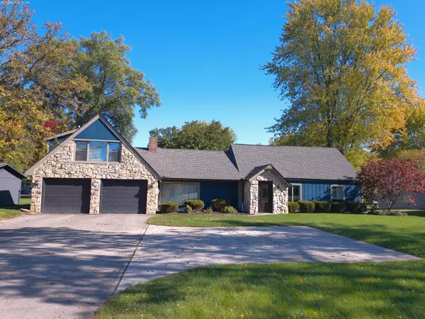 5296 Channel Drive, Celina, OH 45822