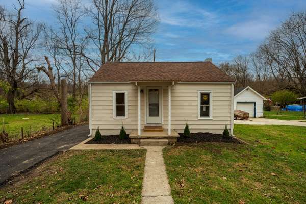 8504 Meeker Road, Dayton, OH 45414