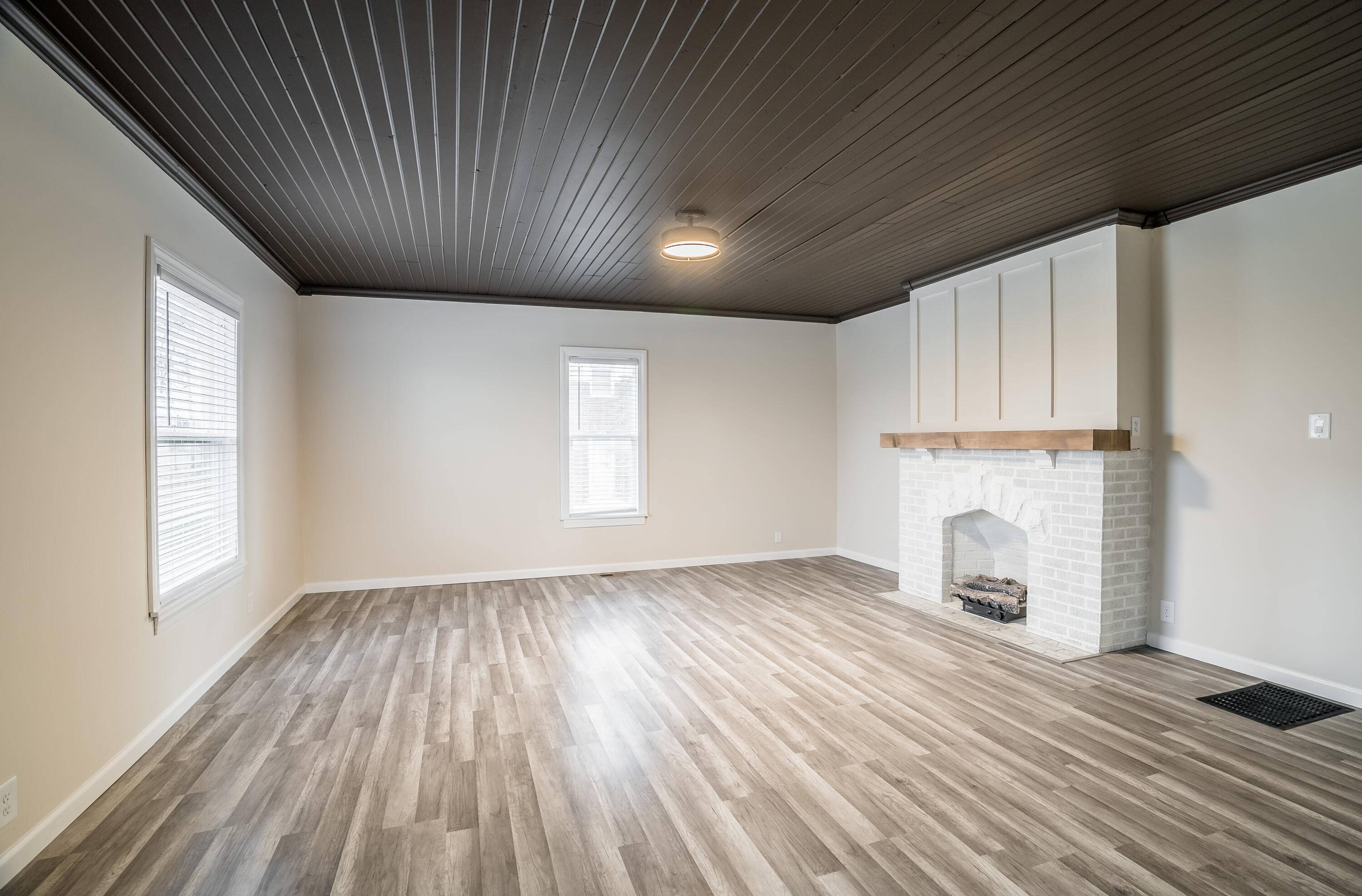 Osgood, OH 45351,68 E Main Street