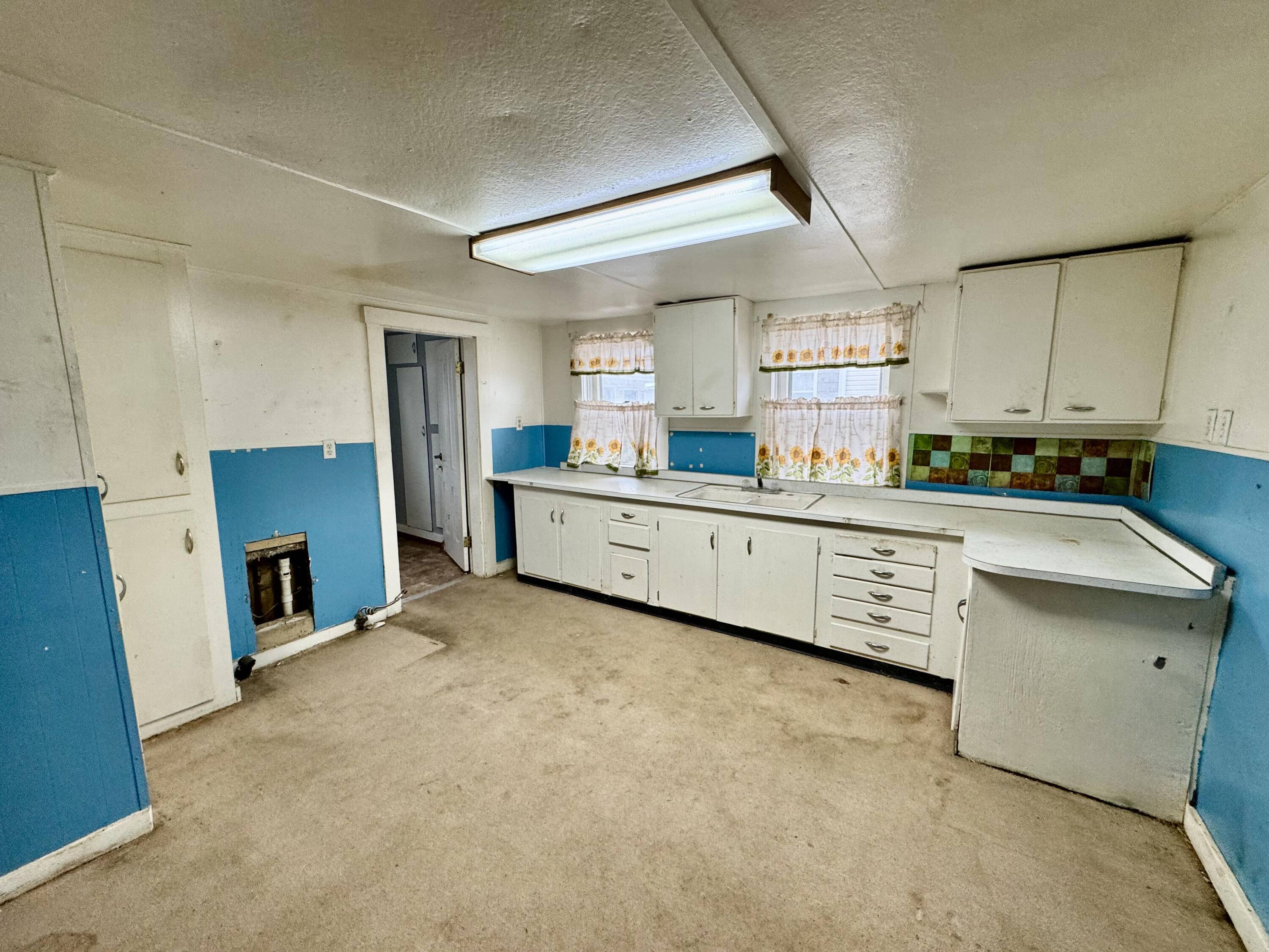 Arcanum, OH 45304,305 E 1st Street