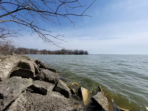 Celina, OH 45822,0 Springer 7-11 & Roadway 18 &19