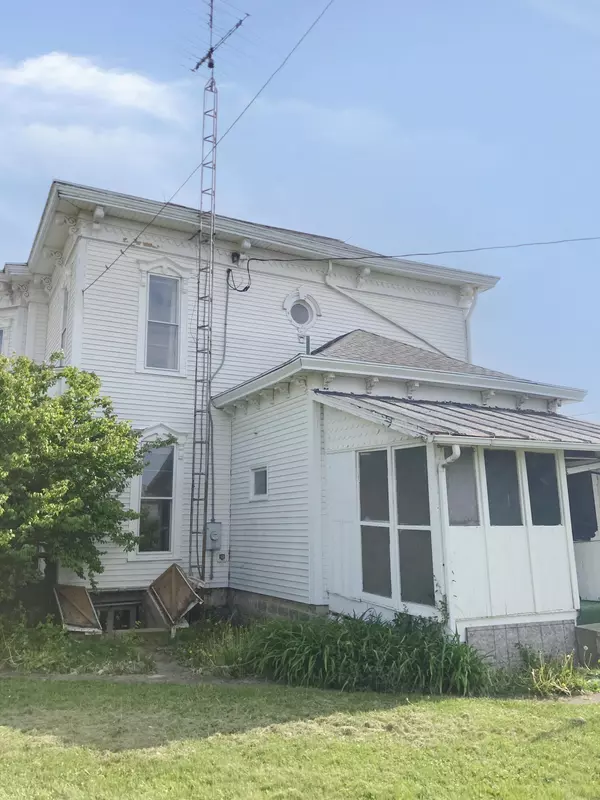 West Manchester, OH 45382,119 E Orchard Street