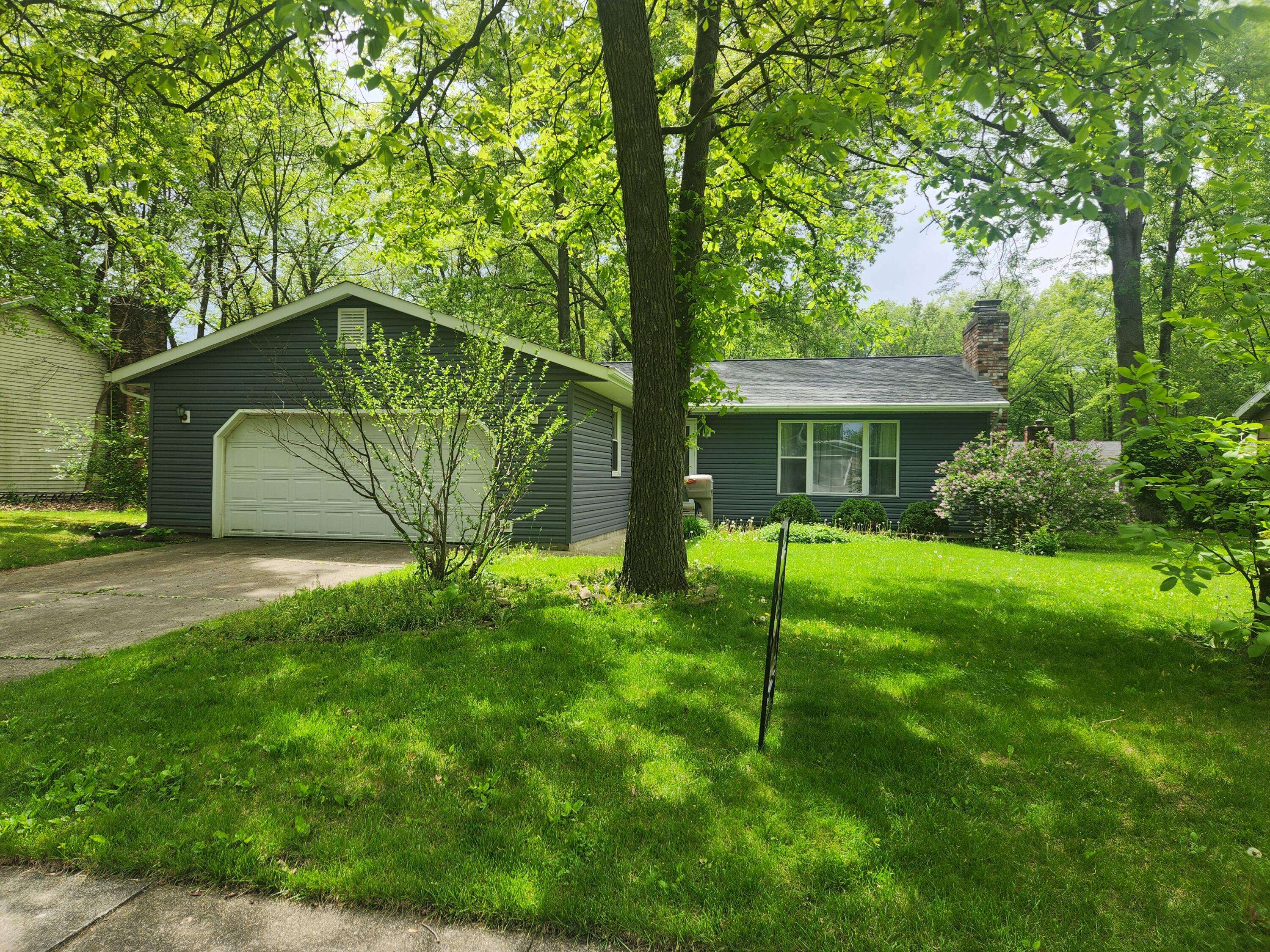 909 Magnolia Street, Saint Marys, OH 45885